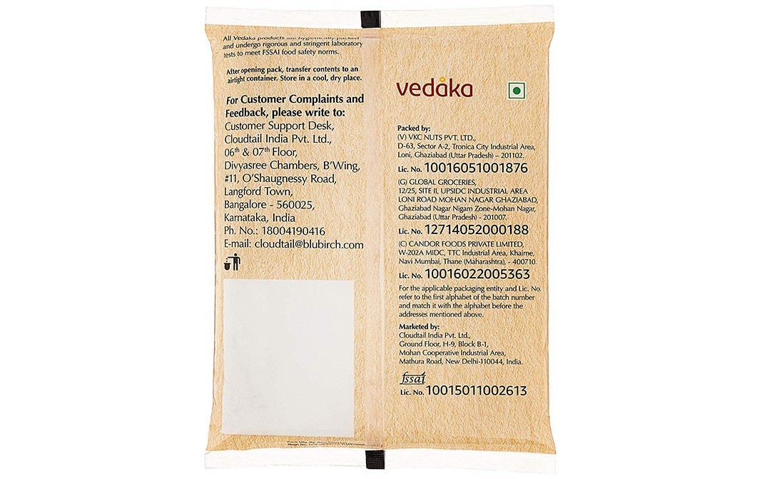 Vedaka Whole Cashews    Pack  500 grams